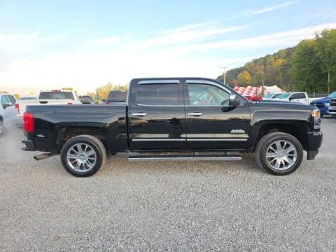 Another view of 2018 Chevrolet Silverado 1500 High Country for sale in Logan, OH at Hocking Valley Motors