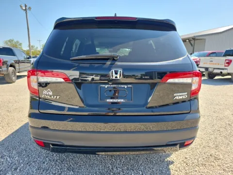 More photos of 2021 Honda Pilot Special Edition at Hocking Valley Motors, OH