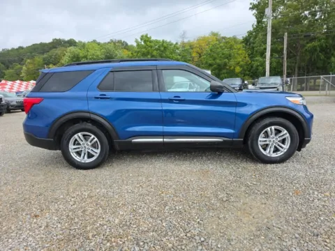 More photos of 2020 Ford Explorer XLT at Hocking Valley Motors, OH
