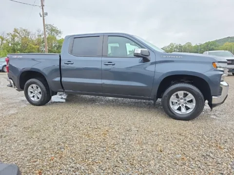 More photos of 2021 Chevrolet Silverado 1500 LT at Hocking Valley Motors, OH