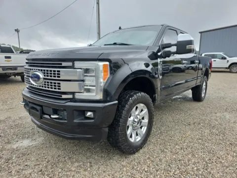 Another view of 2019 Ford F-250SD Platinum for sale in Logan, OH at Hocking Valley Motors