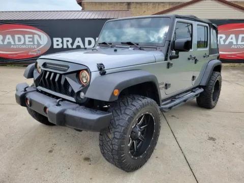 Another view of 2015 Jeep Wrangler Unlimited Sport for sale in Logan, OH at Hocking Valley Motors