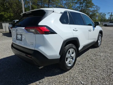 More photos of 2021 Toyota RAV4 XLE at Hocking Valley Motors, OH