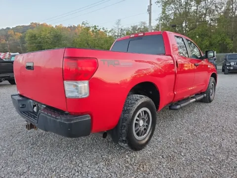 More photos of 2013 Toyota Tundra Grade at Hocking Valley Motors, OH