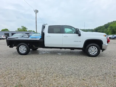 More photos of 2022 Chevrolet Silverado 2500HD LT at Hocking Valley Motors, OH