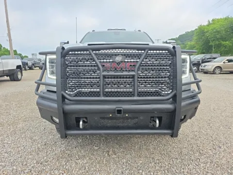 Photos of 2022 GMC Sierra 2500HD Denali for sale in Logan, OH at Hocking Valley Motors