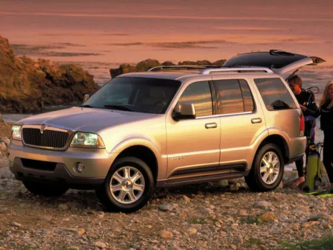 Black 2004 Lincoln Aviator for sale in Logan, OH