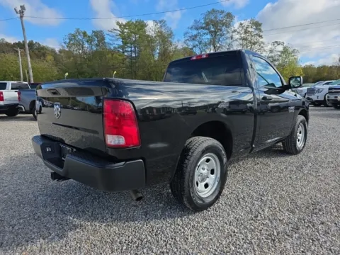 More photos of 2017 Ram 1500 Tradesman at Hocking Valley Motors, OH