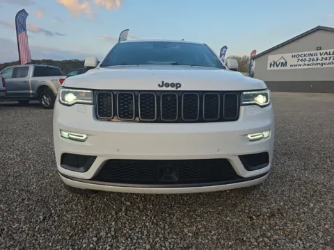 Photos of 2019 Jeep Grand Cherokee High Altitude for sale in Logan, OH at Hocking Valley Motors