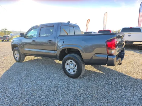 More photos of 2020 Toyota Tacoma SR at Hocking Valley Motors, OH