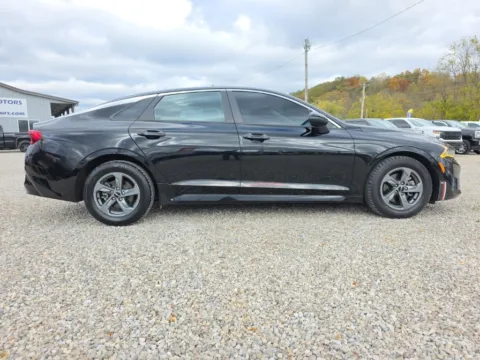 More photos of 2022 Kia K5 LX at Hocking Valley Motors, OH