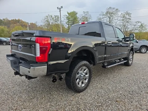 More photos of 2019 Ford F-350SD Lariat at Hocking Valley Motors, OH