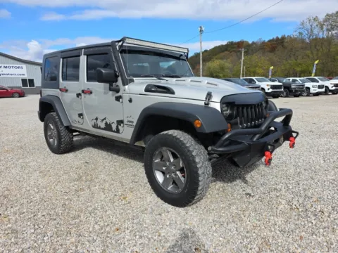 Gray 2007 Jeep Wrangler Unlimited Rubicon for sale in Logan, OH