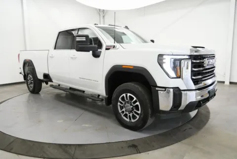 White 2024 GMC Sierra 3500HD SLE for sale in Logan, OH