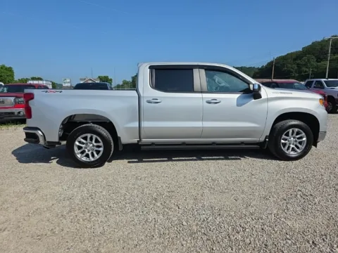 More photos of 2022 Chevrolet Silverado 1500 LT at Hocking Valley Motors, OH