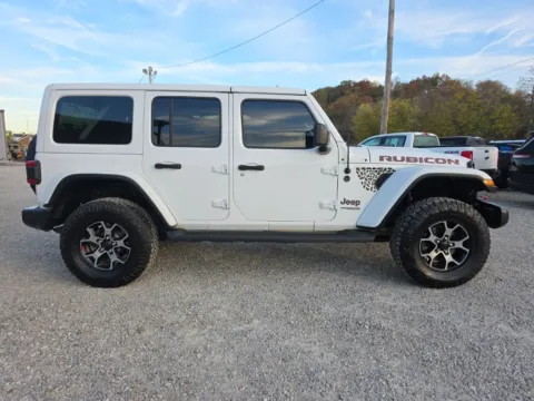 More photos of 2019 Jeep Wrangler Unlimited Rubicon at Hocking Valley Motors, OH