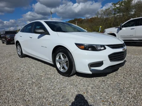 White 2018 Chevrolet Malibu LS for sale in Logan, OH