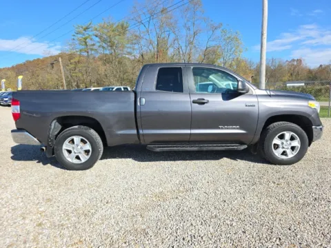 More photos of 2016 Toyota Tundra SR5 at Hocking Valley Motors, OH