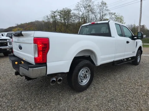 More photos of 2021 Ford F-250SD XL at Hocking Valley Motors, OH