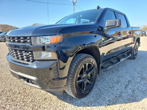 Another view of 2021 Chevrolet Silverado 1500 Custom for sale in Logan, OH at Hocking Valley Motors