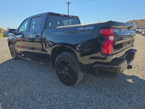 More photos of 2021 Chevrolet Silverado 1500 Custom at Hocking Valley Motors, OH