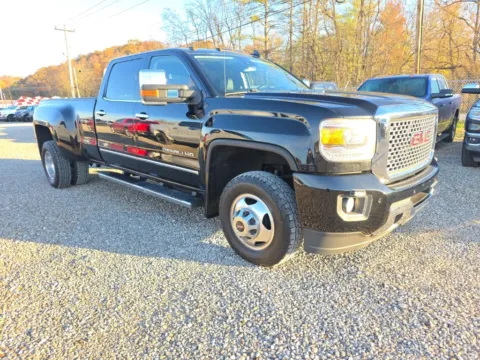 Black 2015 GMC Sierra 3500HD Denali for sale in Logan, OH