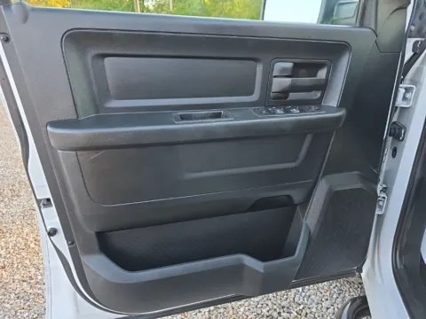 More photos of 2018 Ram 1500 Tradesman at Hocking Valley Motors, OH