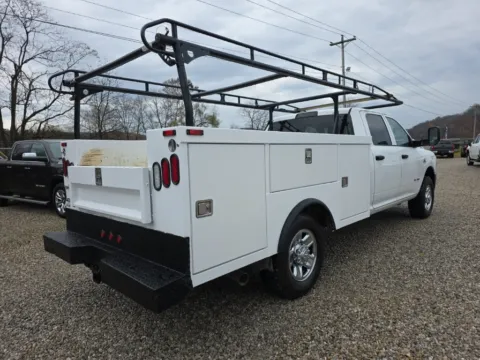 More photos of 2019 Ram 3500 Tradesman at Hocking Valley Motors, OH
