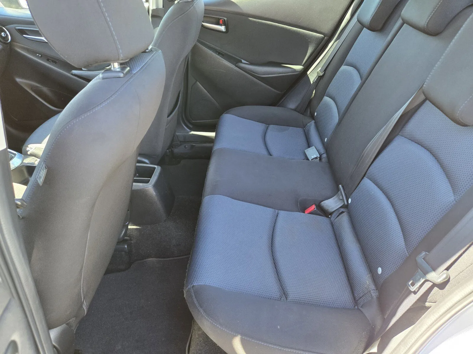 2016 Scion iA Base - Photo 9