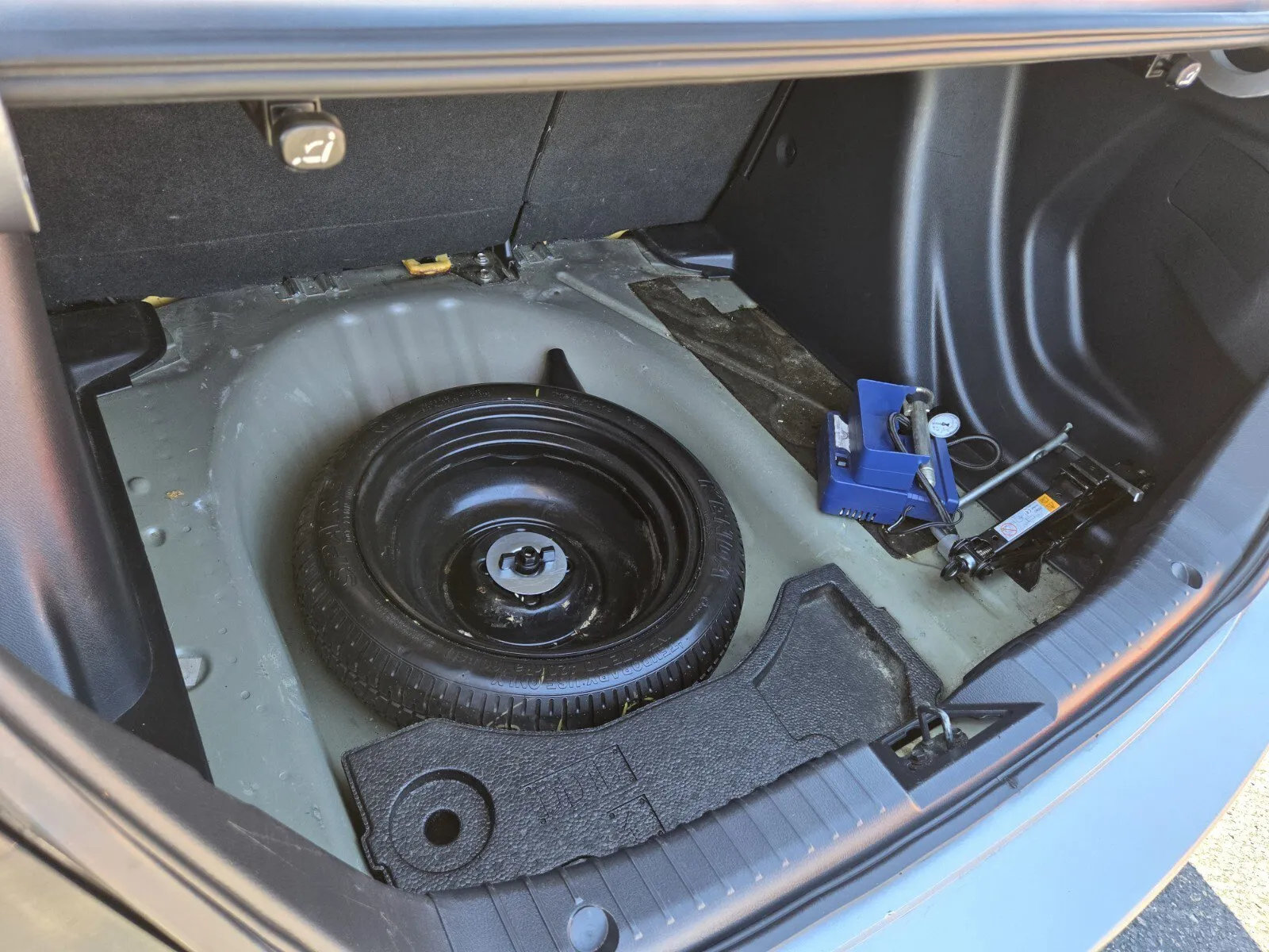 2016 Scion iA Base - Photo 12