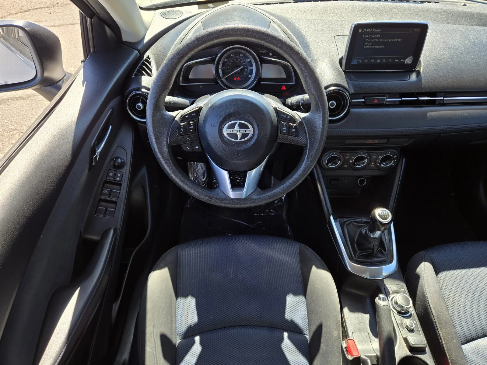 2016 Scion iA Base - Photo 10