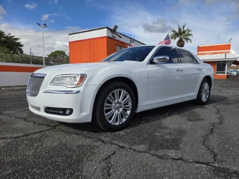 White 2012 Chrysler 300 Limited for sale in Las Vegas, NV