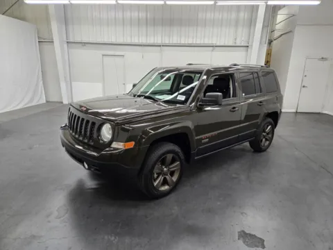 Green 2017 Jeep Patriot 75th Anniversary Edition for sale in Las Vegas, NV
