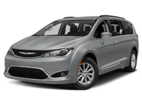 Silver 2018 Chrysler Pacifica Touring L for sale in Las Vegas, NV