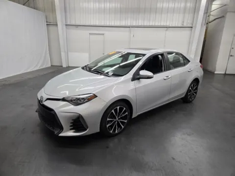 Silver 2018 Toyota Corolla SE for sale in Las Vegas, NV