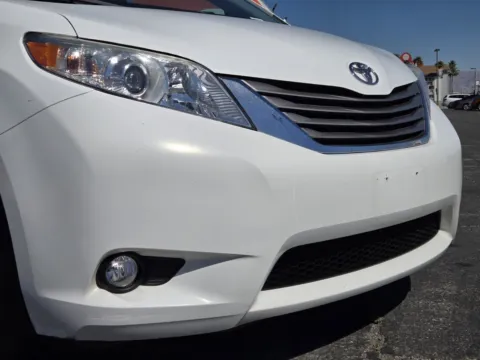 More photos of 2012 Toyota Sienna XLE at Baja Auto Sales West, NV