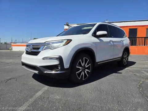 White 2020 Honda Pilot Touring 7-Passenger for sale in Las Vegas, NV