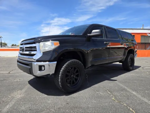 Black 2016 Toyota Tundra 4WD Truck SR5 for sale in Las Vegas, NV