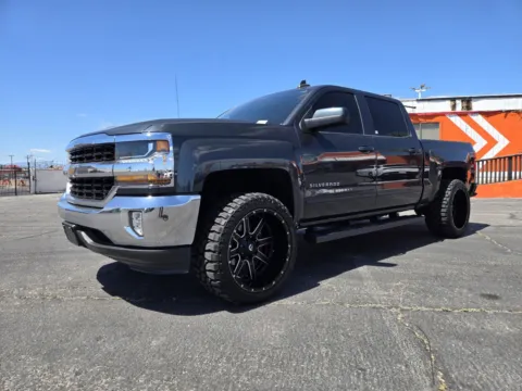 Gray 2018 Chevrolet Silverado 1500 LT for sale in Las Vegas, NV