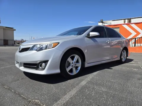 Silver 2014 Toyota Camry SE for sale in Las Vegas, NV
