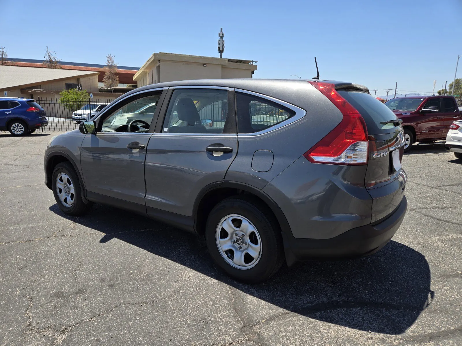 Honda CR-V photo 3