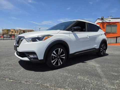 White 2020 Nissan Kicks SR for sale in Las Vegas, NV