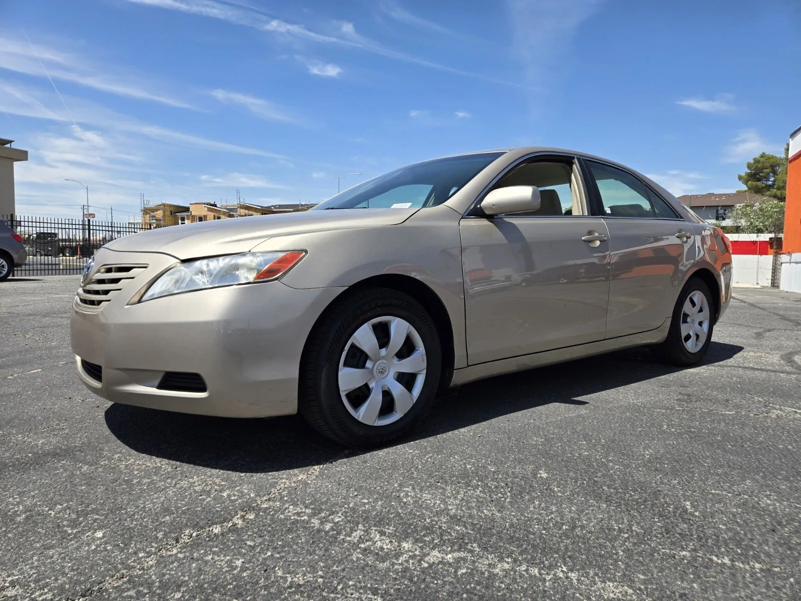 Beige 2007 Toyota Camry LE for sale in Las Vegas, NV