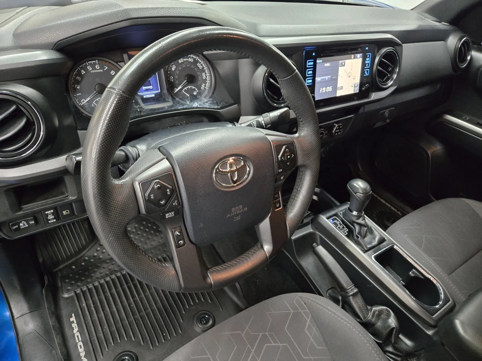 2018 Toyota Tacoma SR5 - Photo 8
