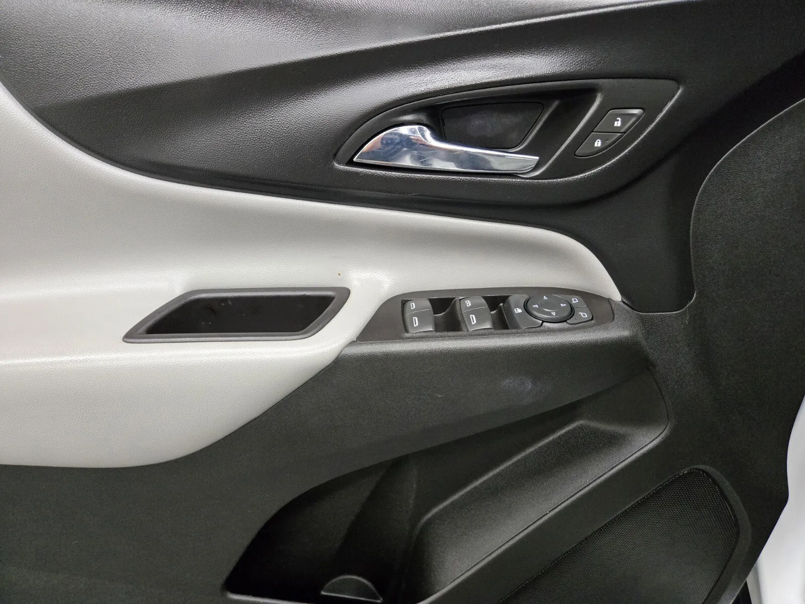 Chevrolet Equinox photo 14