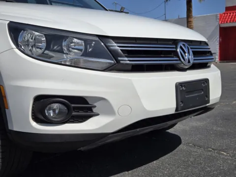 More photos of 2014 Volkswagen Tiguan SEL at Baja Auto Sales West, NV