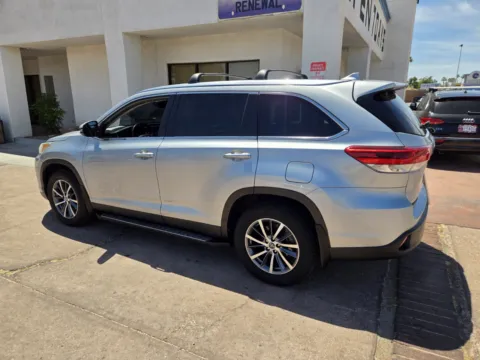 Another view of 2019 Toyota Highlander XLE for sale in Las Vegas, NV at Baja Auto Sales West