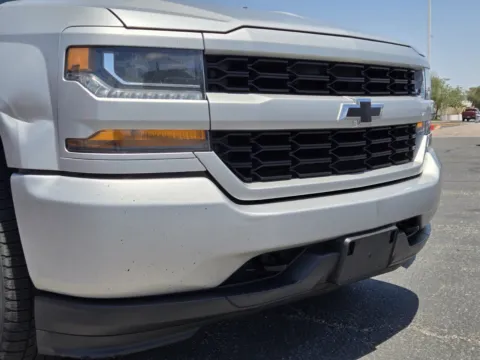 More photos of 2018 Chevrolet Silverado 1500 Custom at Baja Auto Sales West, NV