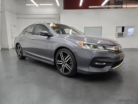 More photos of 2017 Honda Accord Sedan Sport at Baja Auto Sales West, NV