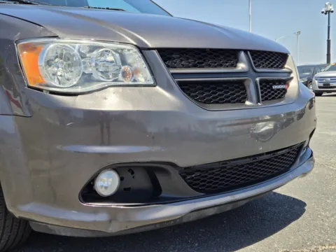 More photos of 2017 Dodge Grand Caravan GT at Baja Auto Sales West, NV